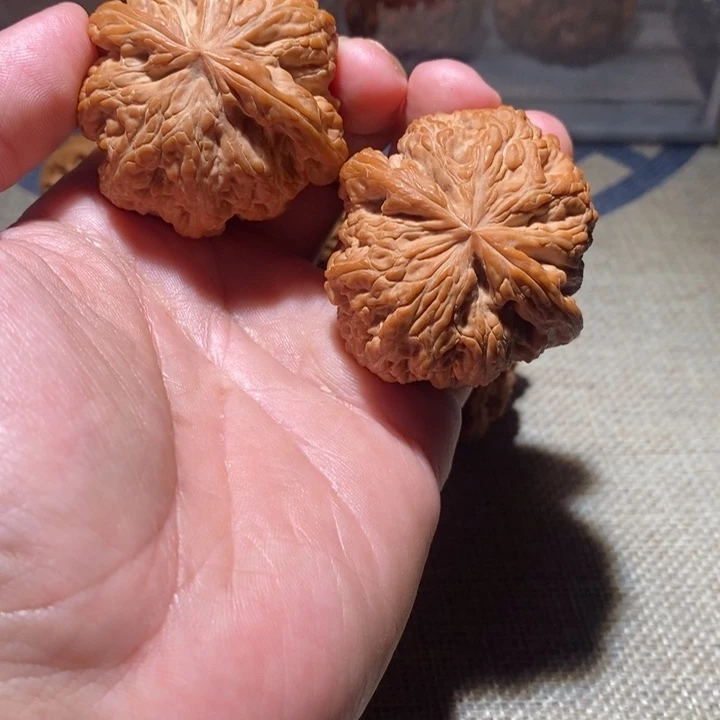 大***顺文玩核桃吊坠核桃