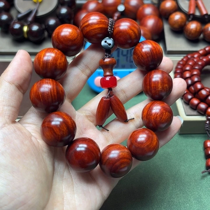 星***器木小叶紫檀手工艺