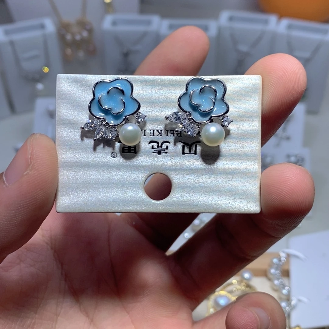 银S925镶嵌淡水珍珠耳饰