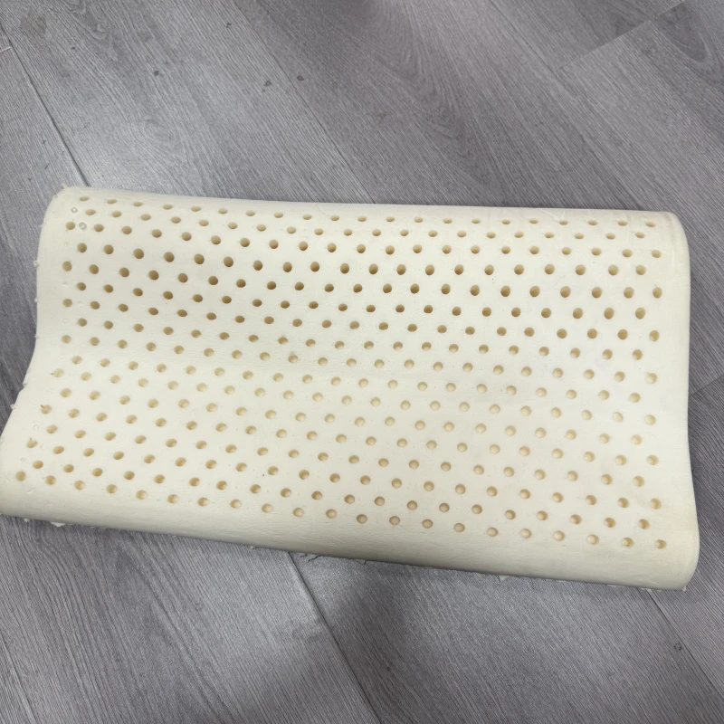 （微瑕疵）116儿童家居日常护颈天然乳胶枕