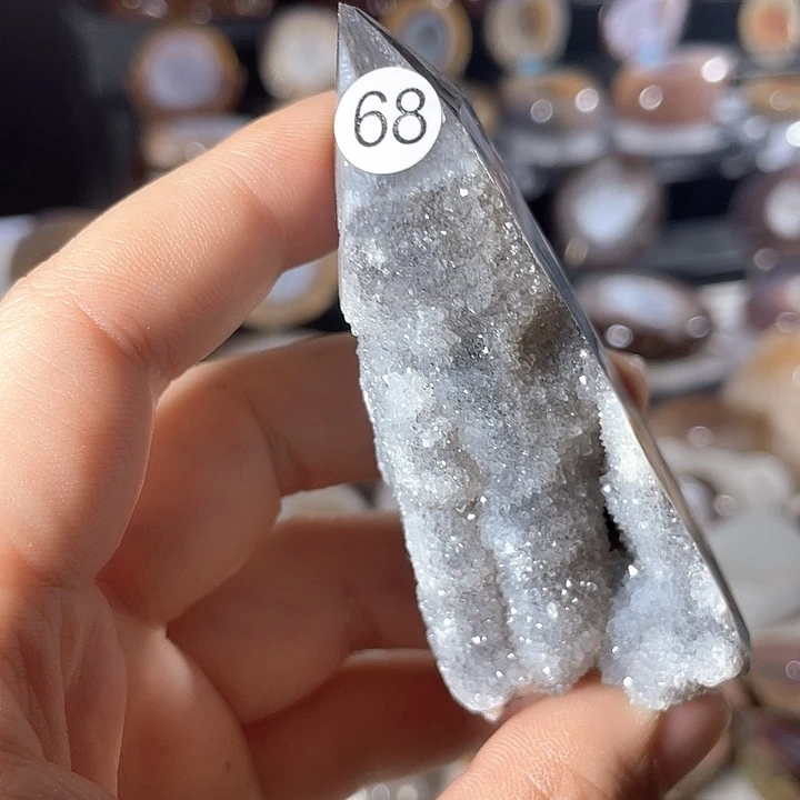 未镶嵌玛瑙/玉髓珠宝奇石