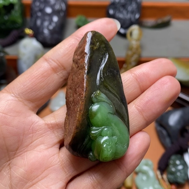 和田玉颈饰未镶嵌