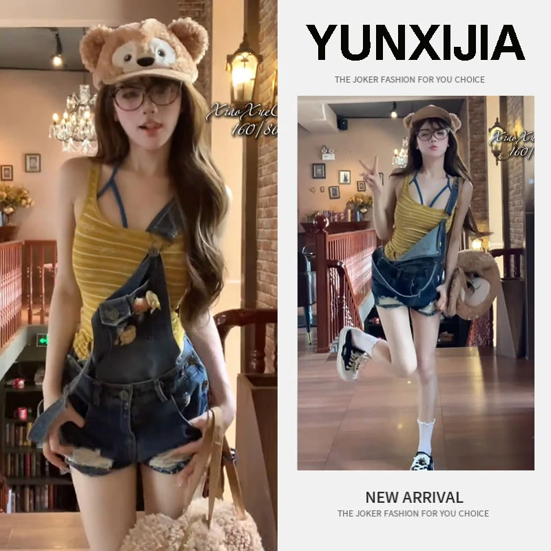 2025夏季新款时尚纯欲学院风设计感修身辣妹上衣牛仔背带裤两件套