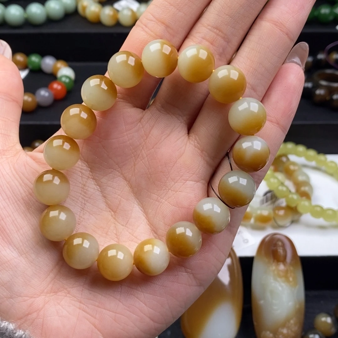 爱***子和田玉未镶嵌手串