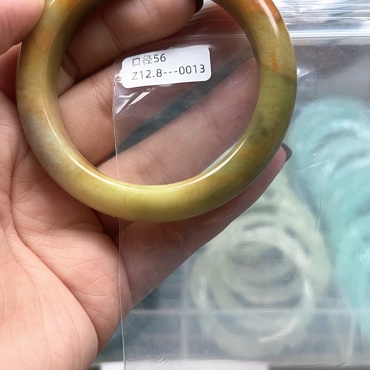 合金蛇纹石玉手镯