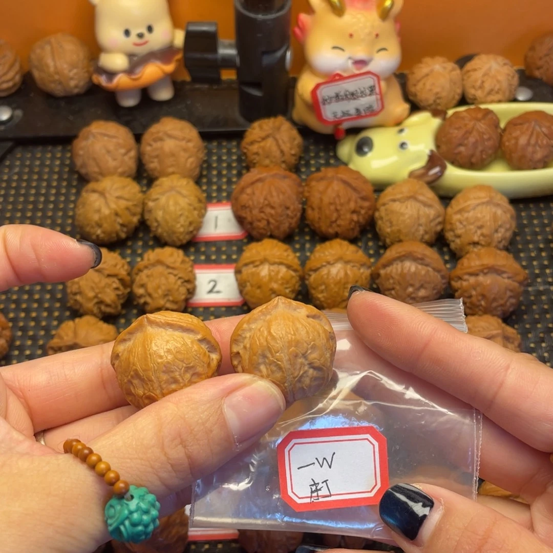 _***W吊坠文玩核桃25尺全品小官帽