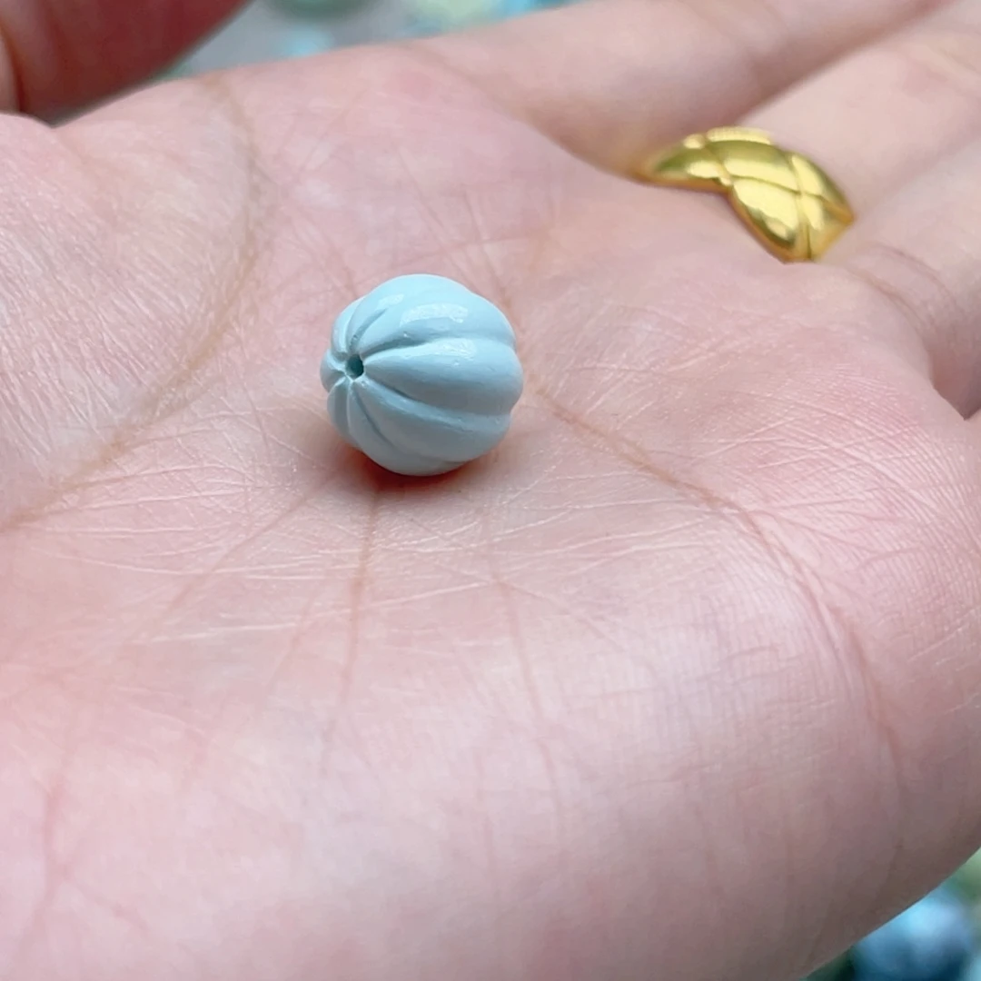 南红玛瑙未镶嵌珠宝奇石