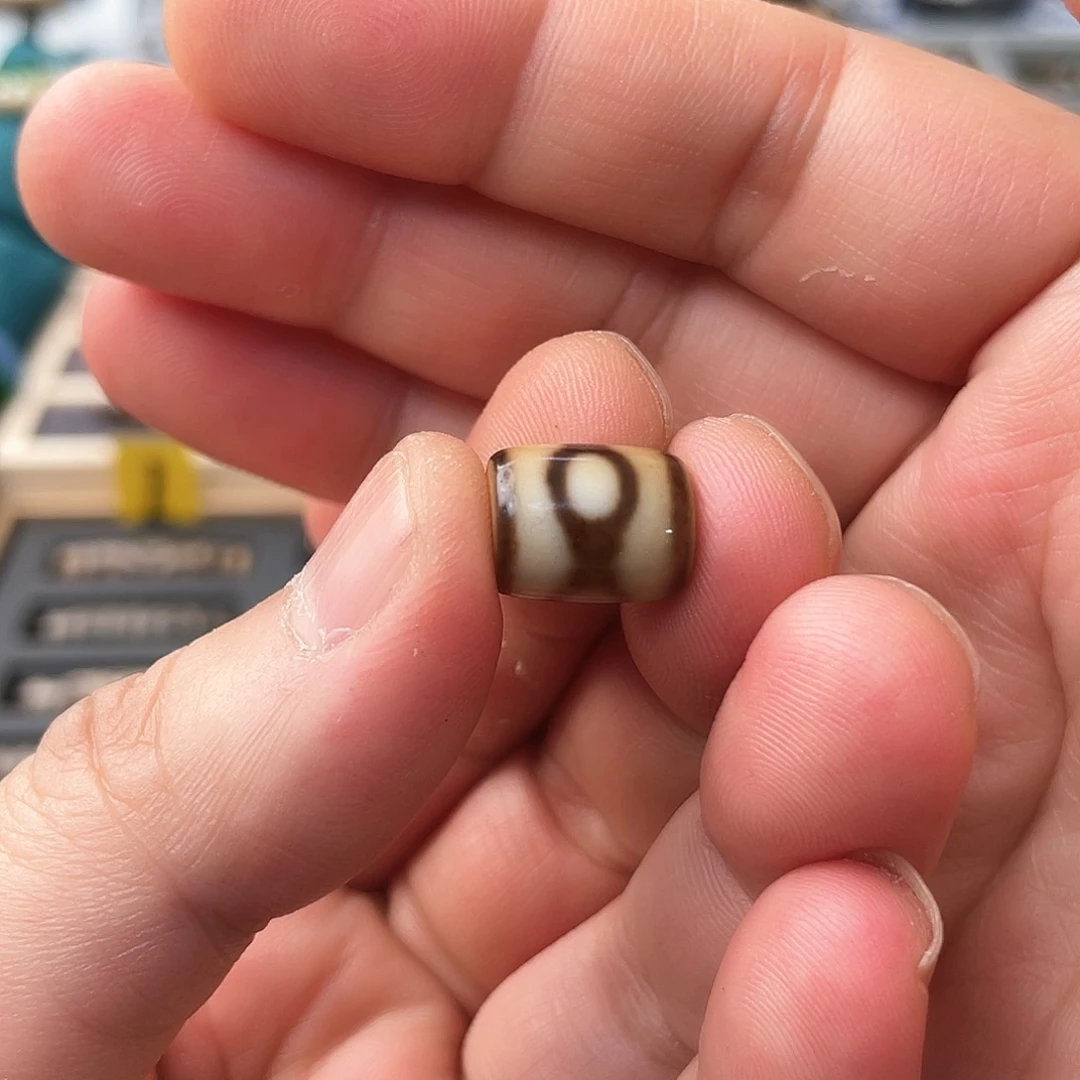 玛瑙/玉髓颈饰未镶嵌白****1