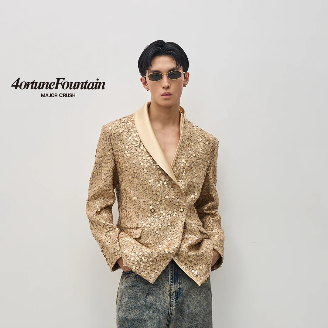 MAJOR CRUSH半翻领拼接金色重工珠片高端质感纹理男士西装M0140