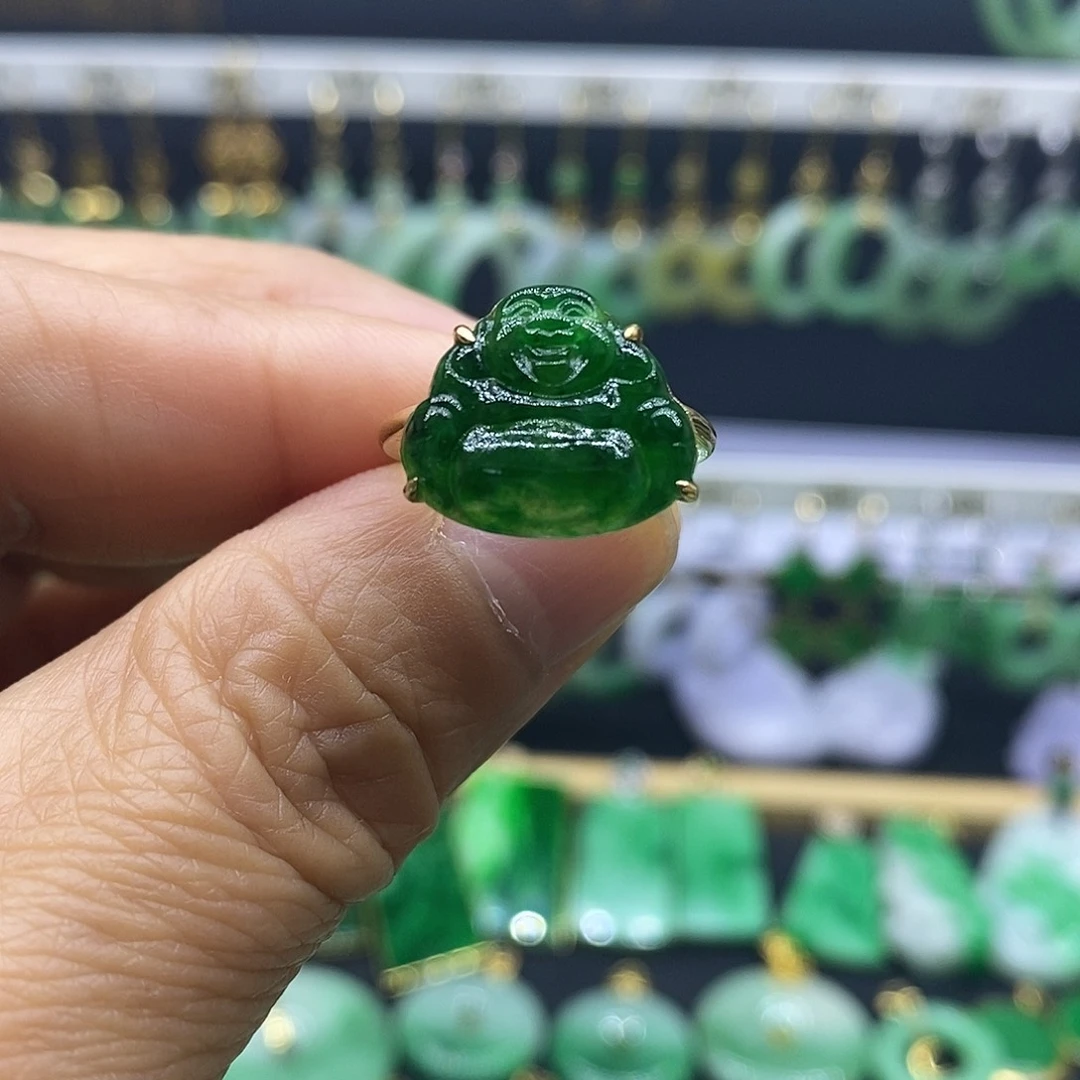 翡翠18K金镶嵌戒指戒指