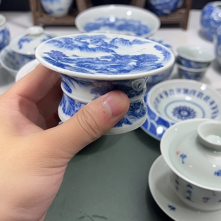 微瑕柴窑工笔山水内外画盖置