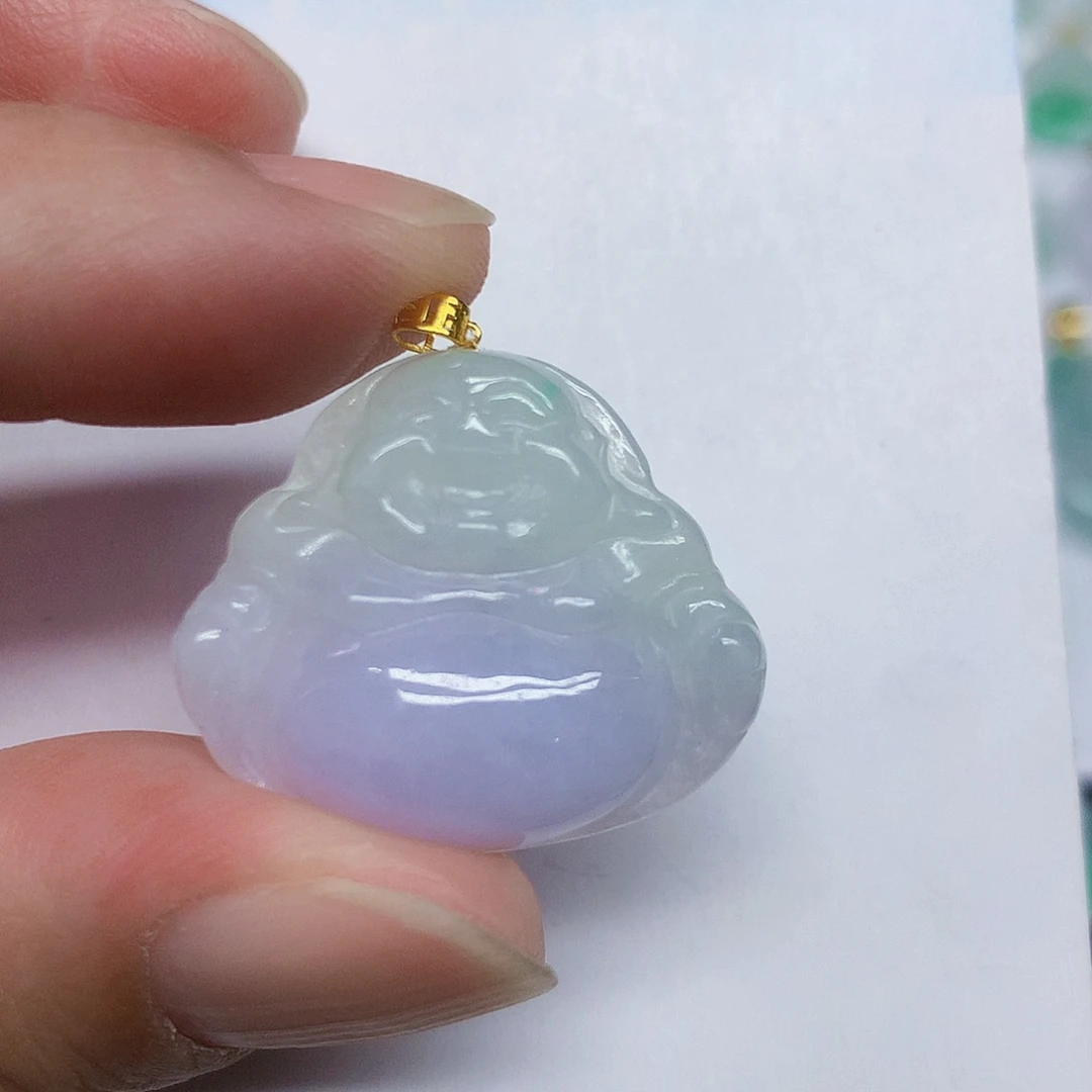 翡翠18K金镶嵌颈饰佛公