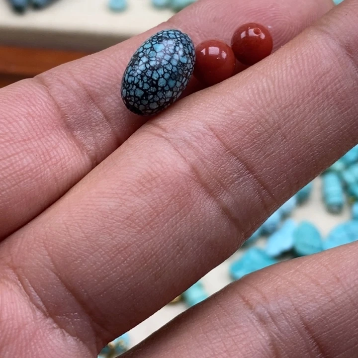 南红玛瑙未镶嵌珠宝半成品