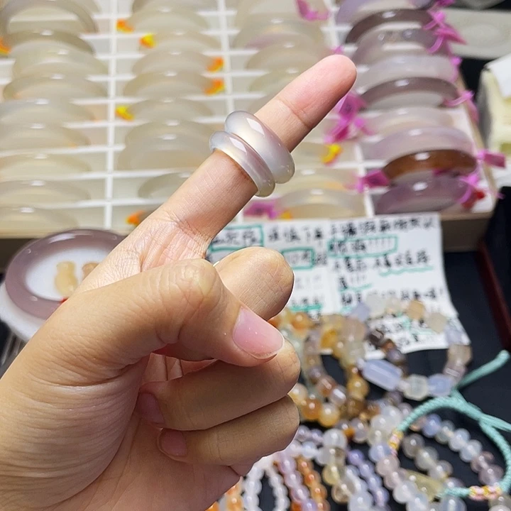 老***姆玛瑙/玉髓合金手镯