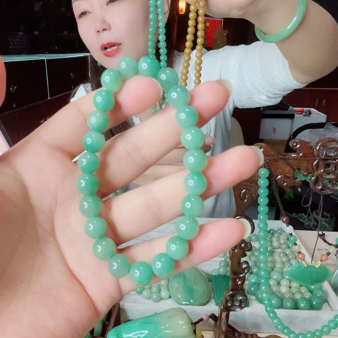密玉（石英质玉）未镶嵌颈饰