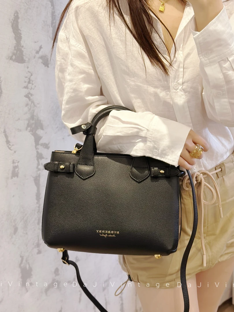 95新 BURBERRY/博柏利 大吉中古/Burberry小号黑色班纳斜挎包