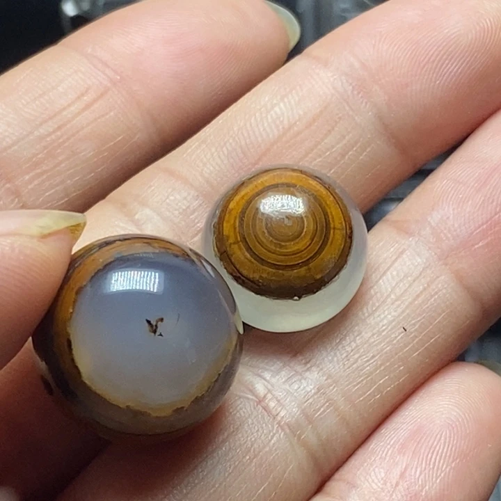 未镶嵌玛瑙/玉髓珠宝奇石