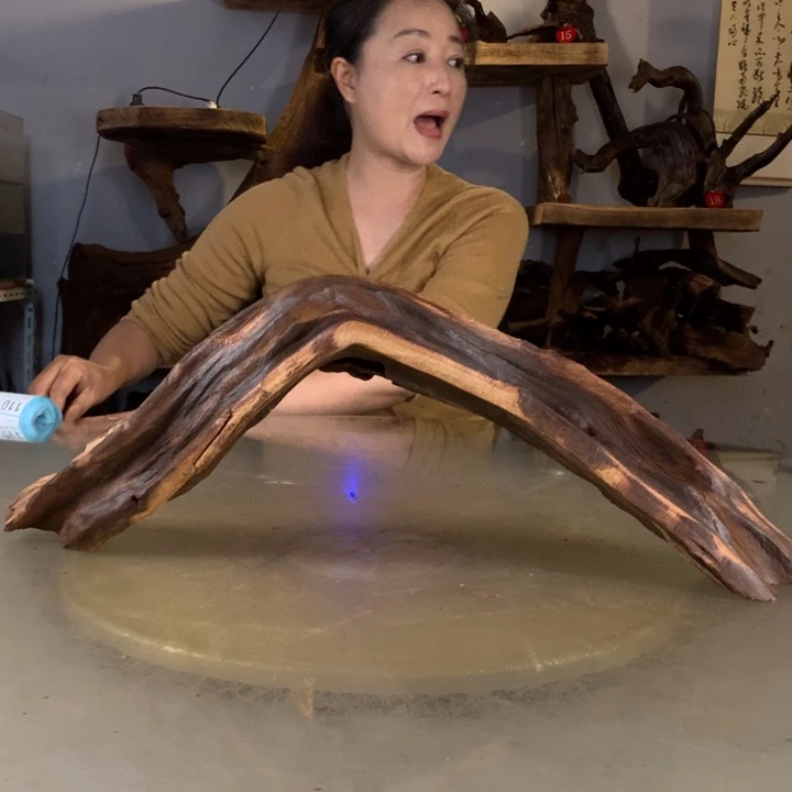 顿***悟天然的云南紫柚木会黄水