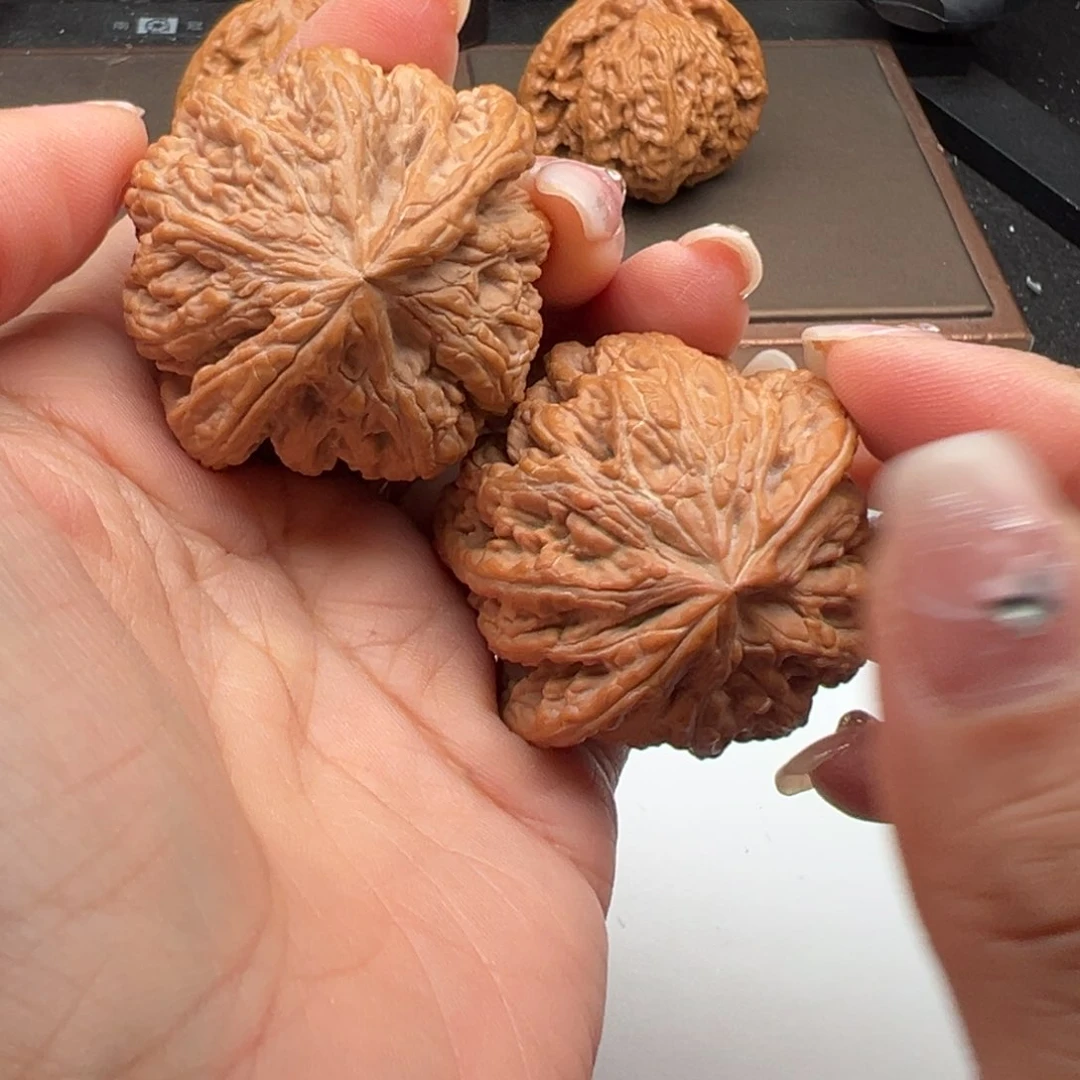 文玩核桃把件粗筋45