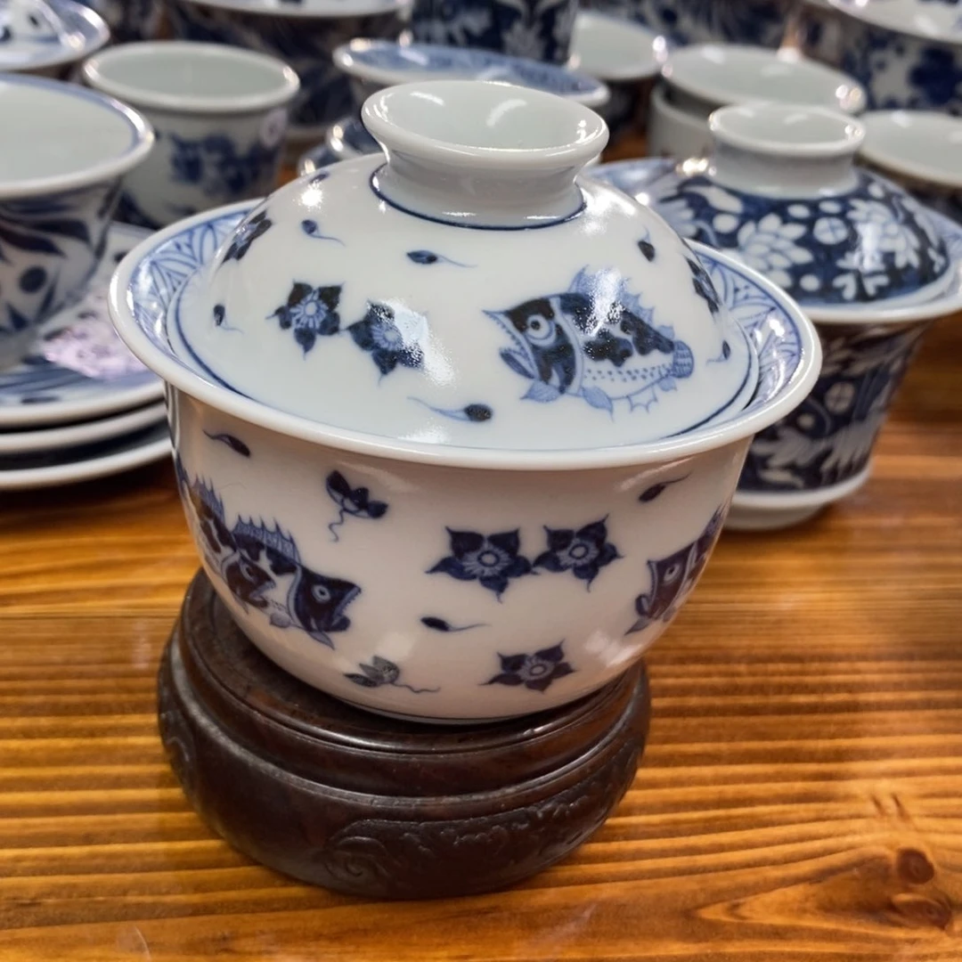 景德镇手工手绘陶瓷 桃花鳜鱼