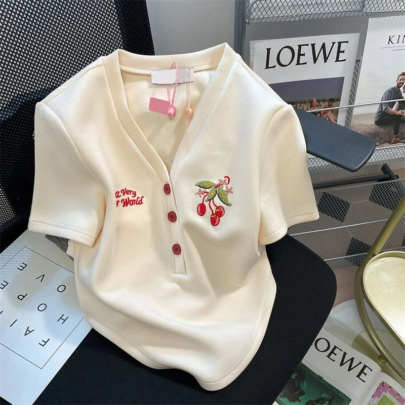 胖MM300斤特大码小众vintage别致V领樱桃短袖T恤女夏季宽松上衣