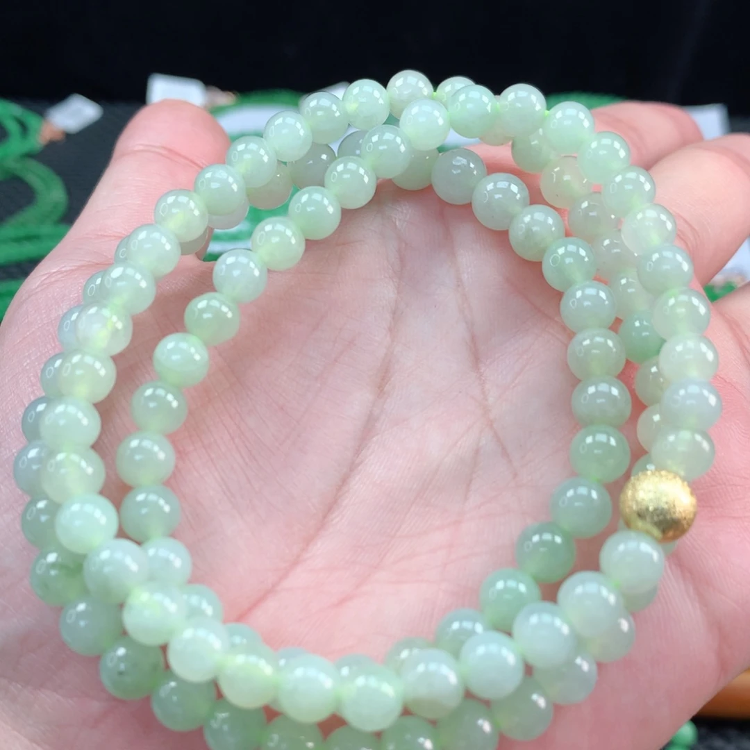 翡翠手链未镶嵌翡翠