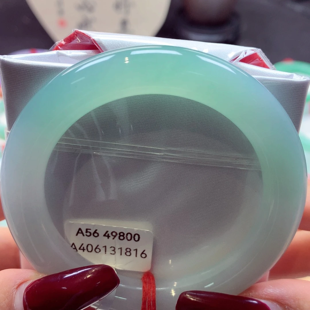 翡翠手镯未镶嵌圆条18号66