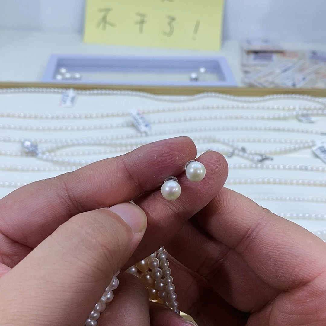 颈饰银S925镶嵌淡水珍珠