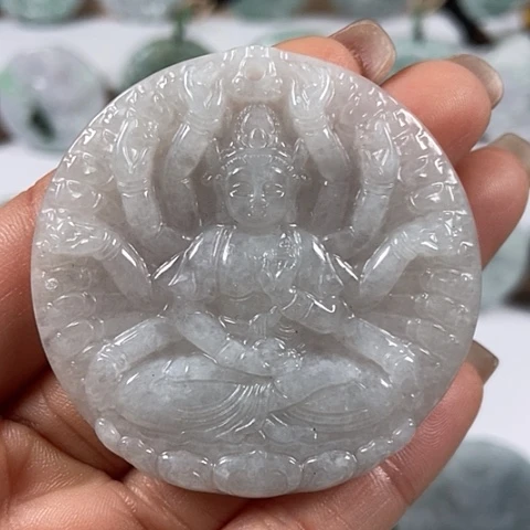 翡翠颈饰未镶嵌千手观音福利