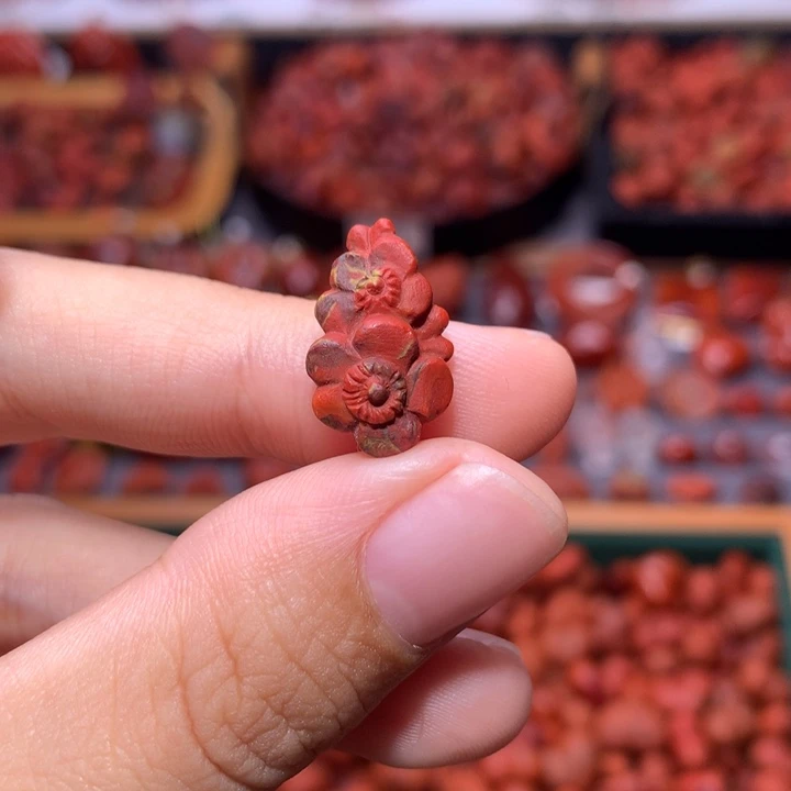 未镶嵌南红南红玛瑙包浆花花