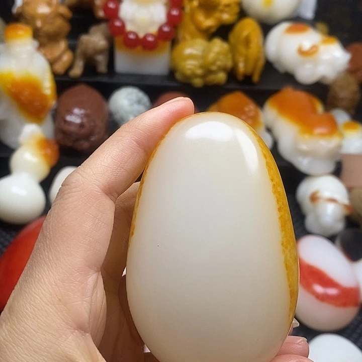 无花朵新疆五彩石石