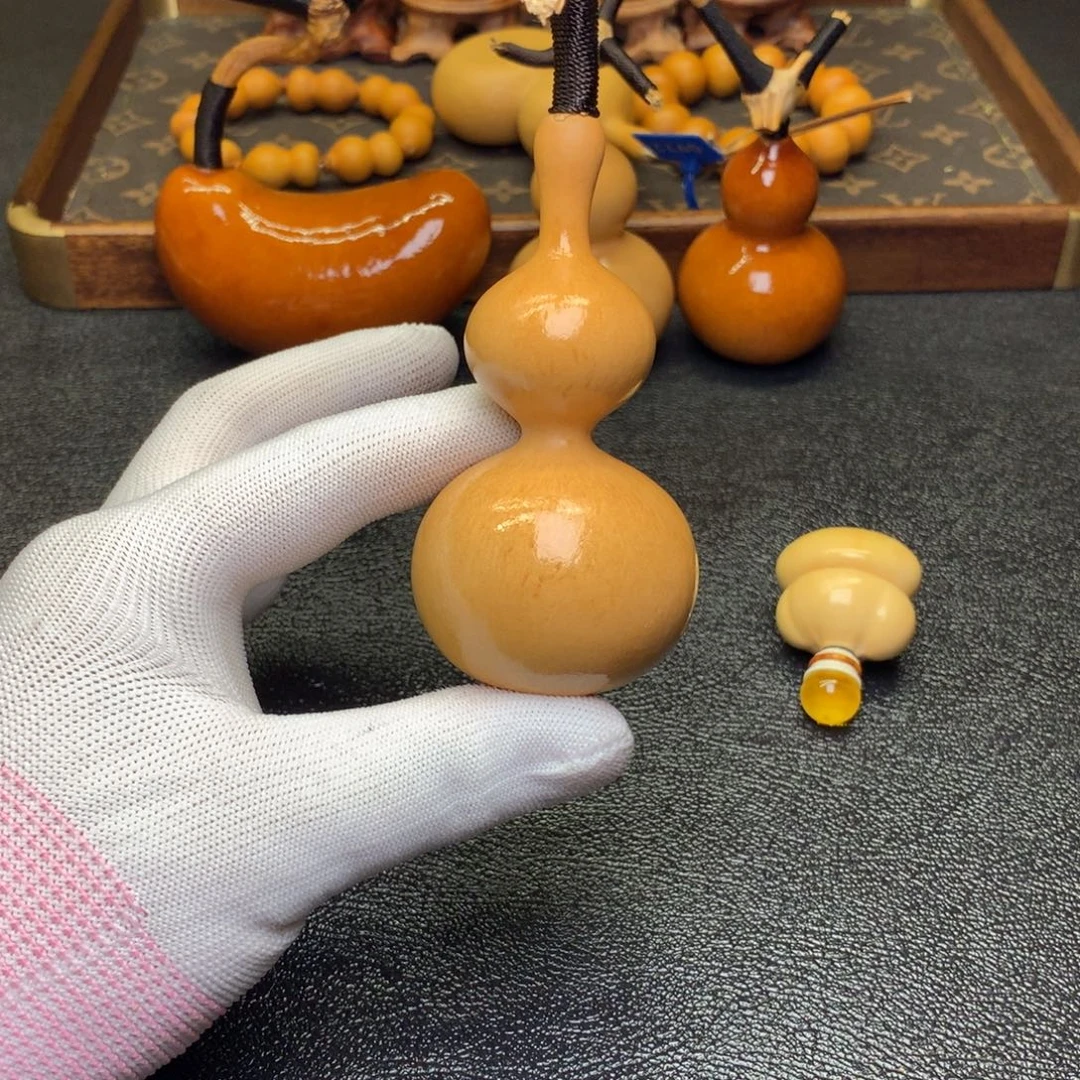 K***·天然的天然资源的开发