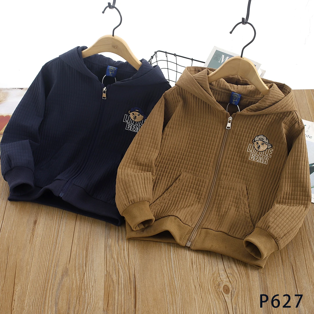 P627刺绣带帽小熊儿童拉链衫