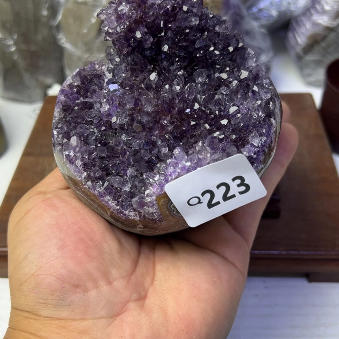 未镶嵌水晶大型摆件（非配饰）