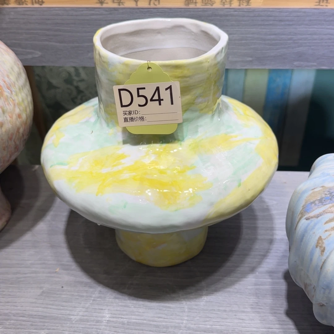 景德镇陶瓷艺术品扑**通