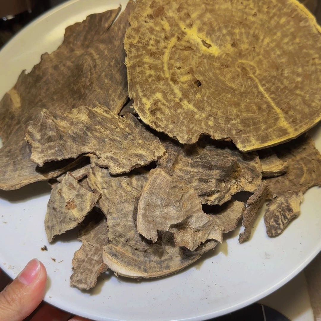 沉香手把件风**墨沉香海南五指山老料111克