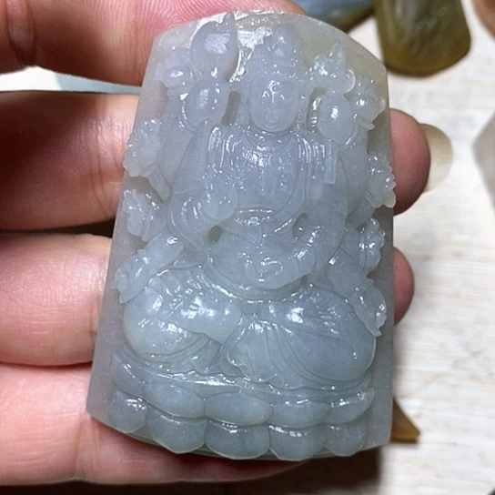 未镶嵌定制翡翠牌子