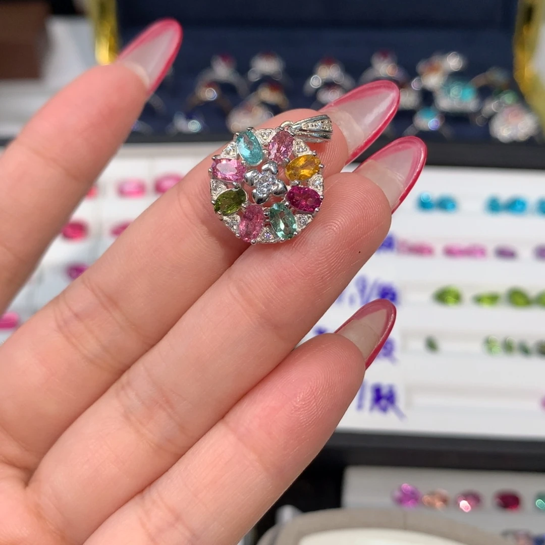 碧玺颈饰银S925镶嵌吊坠