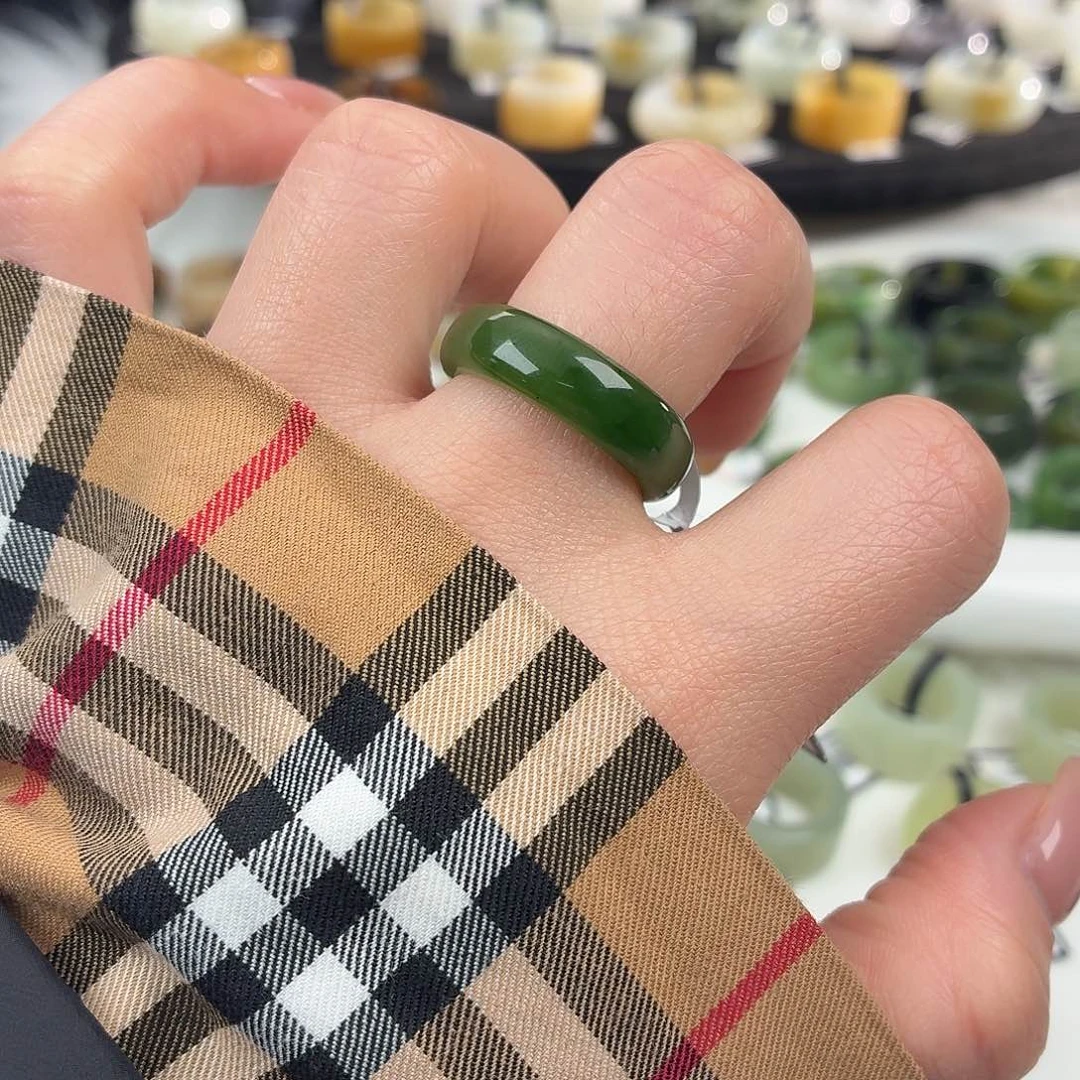 和田玉未镶嵌戒指S102碧玉圆条18.1