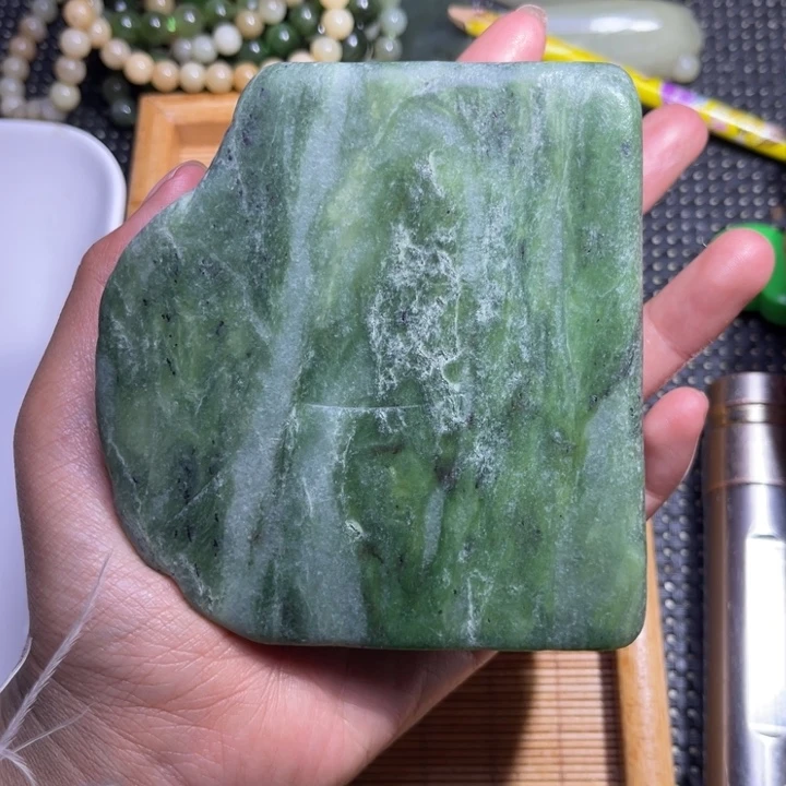 未镶嵌和田玉珠宝半成品