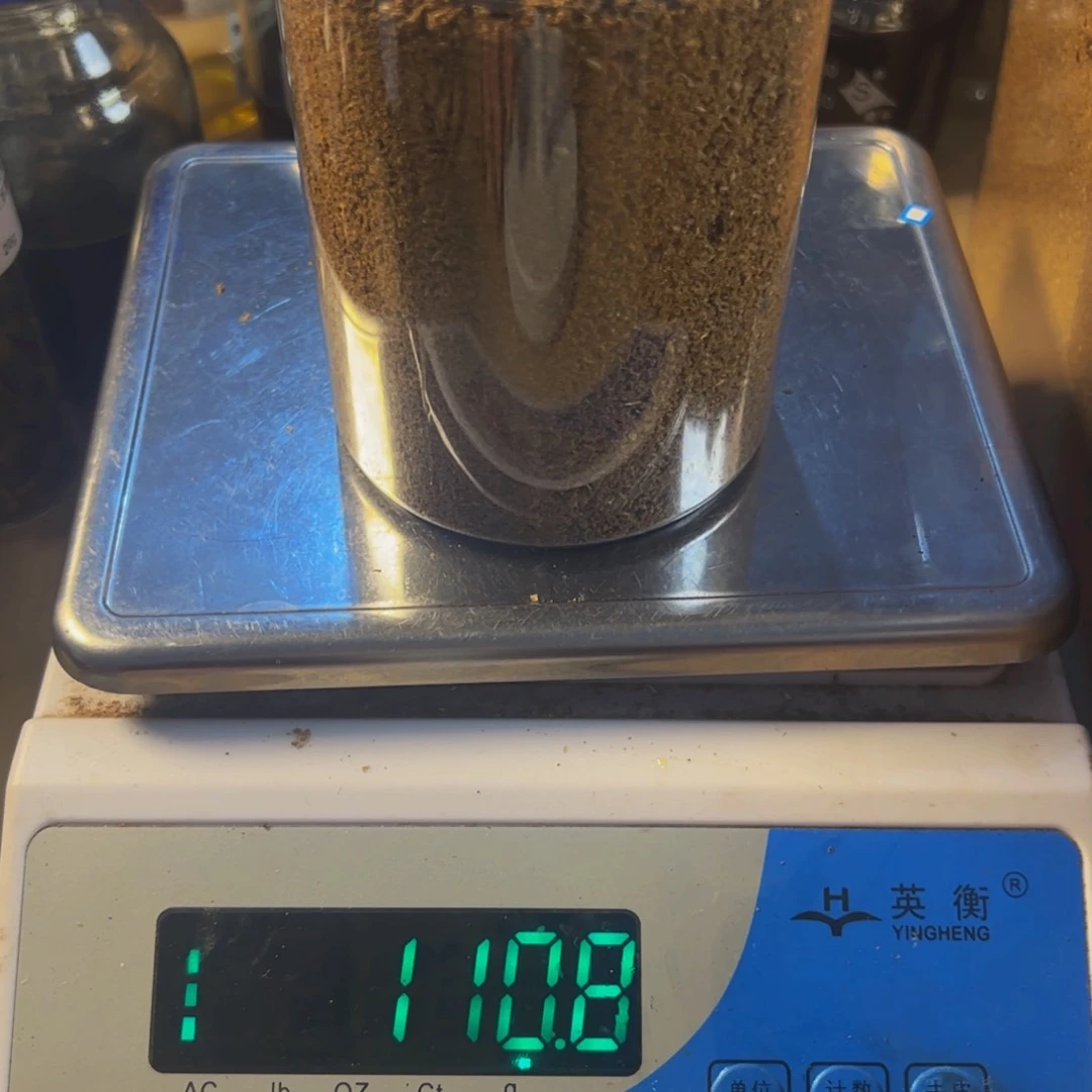 沉香沉香碎屑白棋楠乌身钻孔粉末