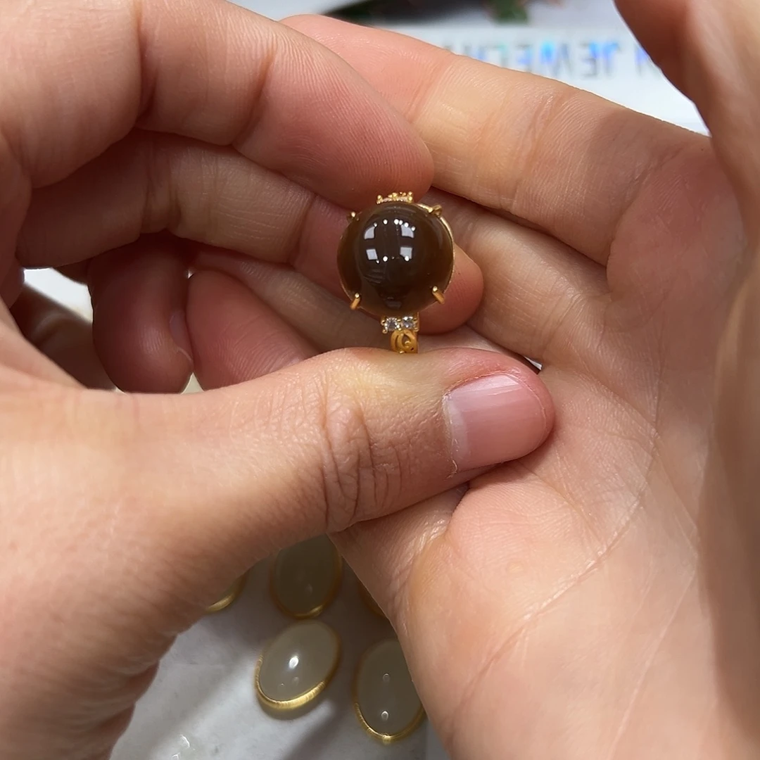 和田玉戒指银S925镶嵌幸**朵