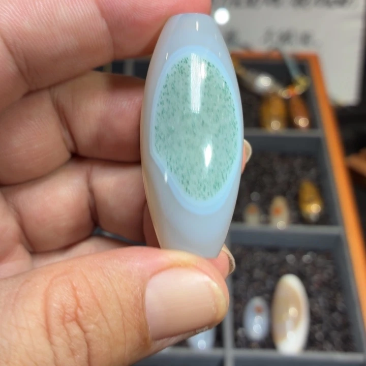 玛瑙/玉髓散珠046