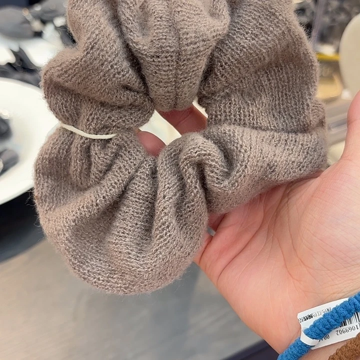 铁合金皮质灰棕色