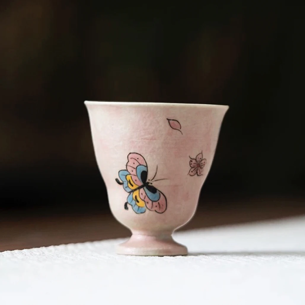 焦糖釉手绘蝶恋花桃花粉黛花束杯家用主人杯品茗杯陶瓷杯功夫茶具