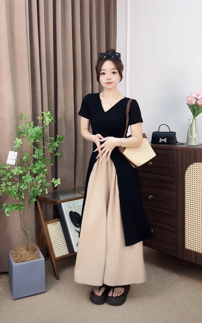 ENYU/小个子2025新款两件套显瘦气质风黑色上衣开叉赫本风