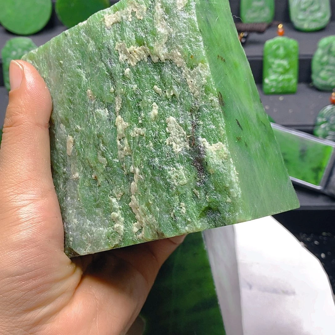 和田玉未镶嵌珠宝半成品