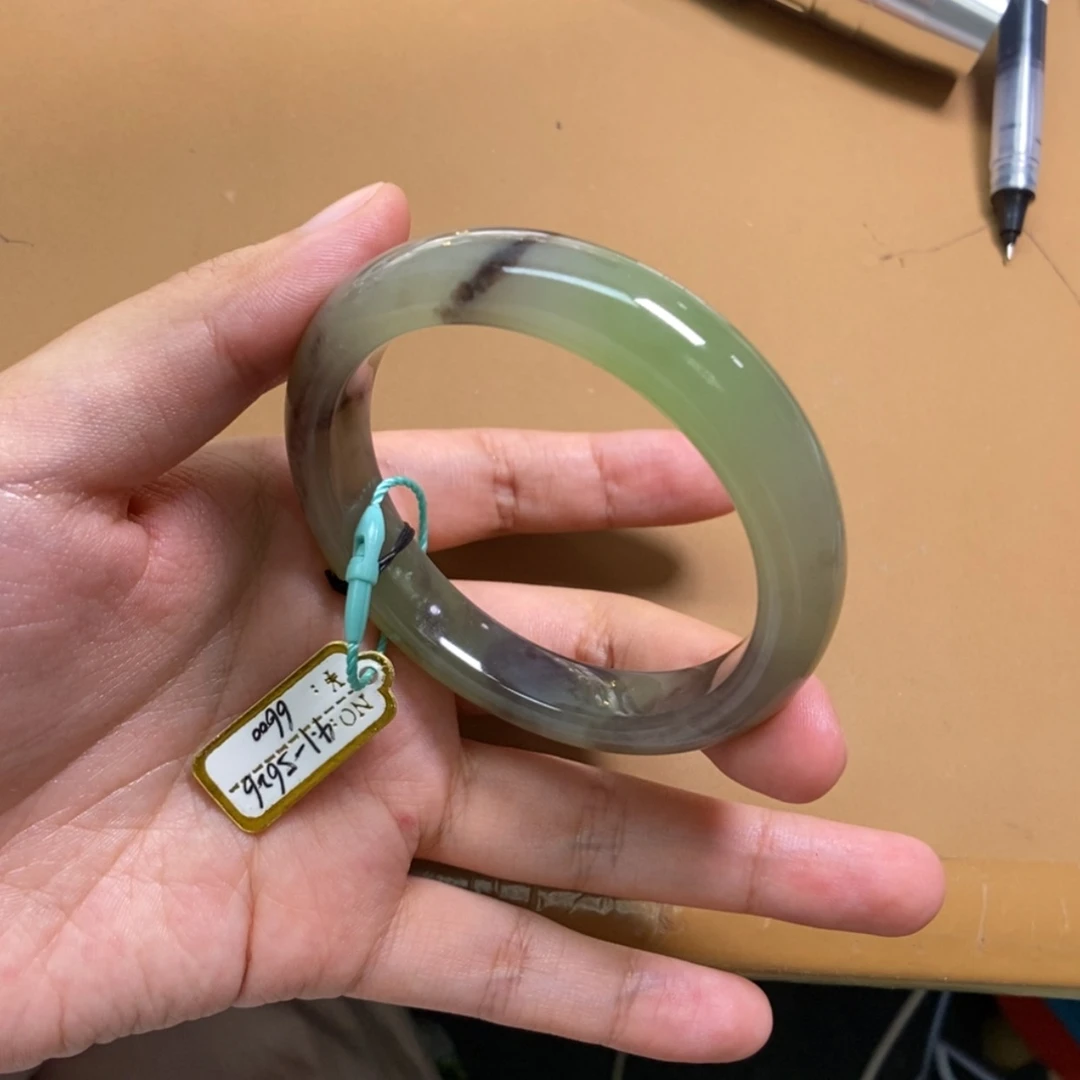 【闪购商品】和田玉（翠青玉）手镯未镶嵌?****?53精品放漏