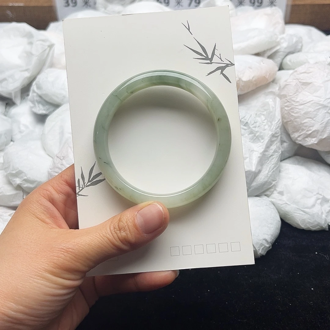 未镶嵌手镯石英质玉21