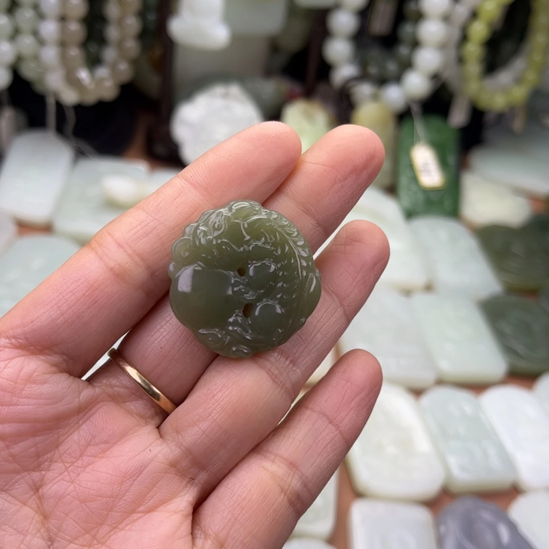 和田玉未镶嵌吊坠(不含链)